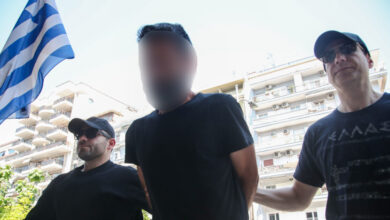 Θεσσαλονίκη:-«Φοβήθηκα-ότι-είναι-τούρκοι-πράκτορες»-είπε-ο-49χρονος-για-τους-πυροβολισμούς-εναντίον-των-στελεχών-της-ΕΥΠ
