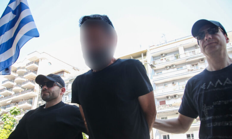 Θεσσαλονίκη:-«Φοβήθηκα-ότι-είναι-τούρκοι-πράκτορες»-είπε-ο-49χρονος-για-τους-πυροβολισμούς-εναντίον-των-στελεχών-της-ΕΥΠ