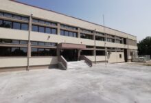 aνακαινίστηκε-το-Δημοτικό-Σχολείο-Μεγάλων-Καλυβίων-(φωτο)