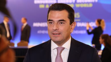 Παραιτήθηκε-η-γραμματέας-της-ΝΔ-η-Μαρία-Συρεγγέλα-–-Φαβορί-ο-Σκρέκας