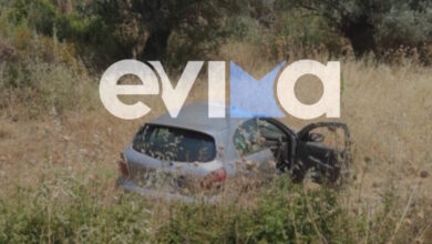 Εύβοια:-Τροχαίο-με-αυτοκίνητο-που-εξετράπη-της-πορείας-του-και-κατέληξε-σε-χωράφι