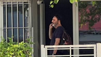 Στάθης-Αγγελόπουλος:-Νύχτα-στα-κρατητήρια-για-τον-τραγουδιστή-–-Τον-«καίει»-η-κατάθεση-αστυνομικού-της-Άμεσης-Δράσης