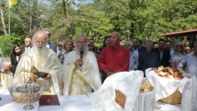Τιμήθηκε-η-μνήμη-του-Αγίου-Πνεύματος-στην-Αγία-Τριάδα-Βαθυρρεύματος