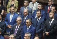 Τίτλοι-τέλους-για-τους-Σπαρτιάτες-–-Διαλύθηκε-η-Κοινοβουλευτική-τους-Ομάδα