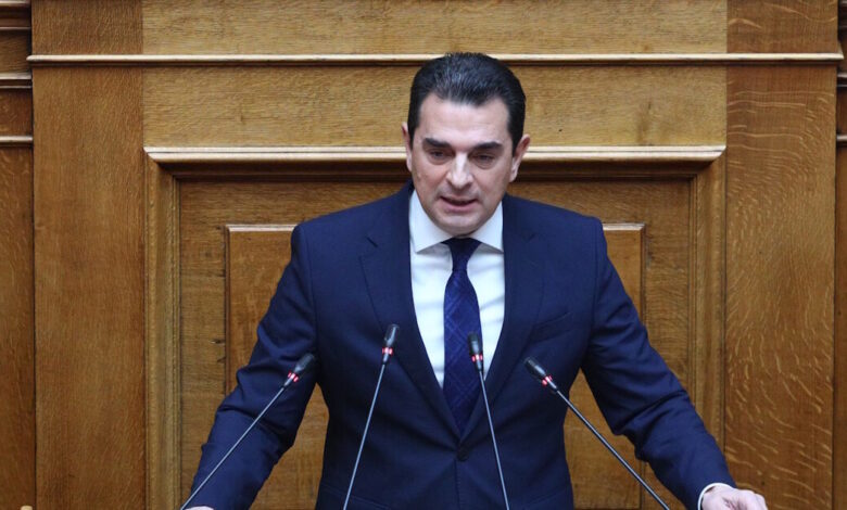 Αλλαγή-σκυτάλης-τη-Δευτέρα-στη-ΝΔ:-Ο-Κώστας-Σκρέκας-καταθέτει-επίσημα-την-υποψηφιότητα-του-για-τη-θέση-του-νέου-Γραμματέα