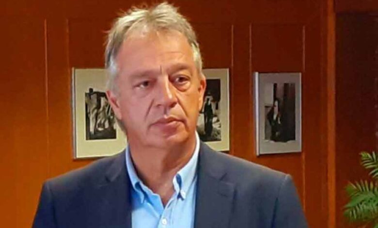 Διαμαρτυρία-Μιχαλάκη-για-μεταφορά-μαθητών:-«Απλήρωτοι-επί-έξι-μήνες-–-καμία-απάντηση-από-την-ΠΕ.-Τρικάλων»