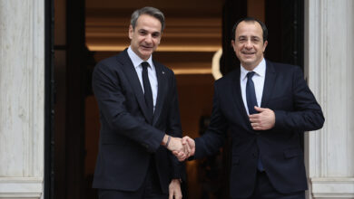 Επικοινωνία-Μητσοτάκη-Χριστοδουλίδη-με-φόντο-τις-επιθέσεις-στο-Ιράν
