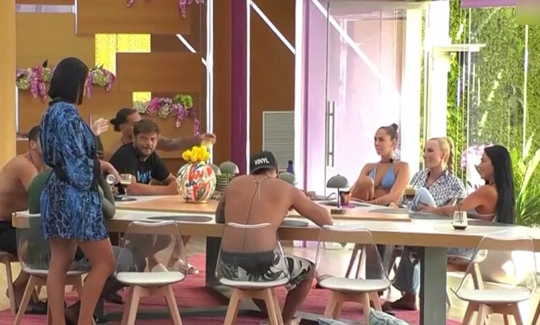 big-brother:-Τα-«καρφιά»-της-Διονυσίας-μετά-την-σύντομη-επιστροφή-της-και-η-ενόχληση-της-Ζωής