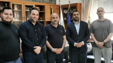 ΟΝΝΕΔ-Τρίκαλα:-Παρουσίαση-καμπάνιας-και-προτάσεων-στον-Δήμαρχο-Νίκο-Σακκά