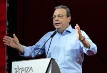 Σωκράτης-Φάμελλος-στο-5ο-Συνέδριο-ΣΥΡΙΖΑ:-«Είμαστε-εδώ,-όρθιοι,-θα-έχει-αντίπαλο-ο-Κυριάκος-Μητσοτάκης»