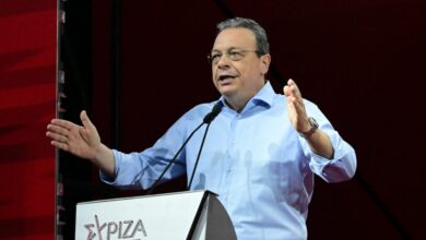 Σωκράτης-Φάμελλος-στο-5ο-Συνέδριο-ΣΥΡΙΖΑ:-«Είμαστε-εδώ,-όρθιοι,-θα-έχει-αντίπαλο-ο-Κυριάκος-Μητσοτάκης»