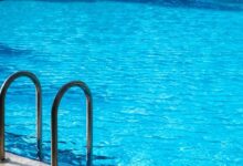 Ρόδος:-Χωρίς-σφυγμό-έφτασε-στο-νοσοκομείο-η-3χρονη-που-πνίγηκε-σε-πισίνα-–-Συνελήφθη-ο-ιδιοκτήτης-της-επιχείρησης
