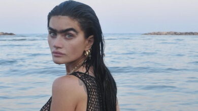 Σοφία-Χατζηπαντελή:-Οι-υγρές-topless-πόζες-στη-θάλασσα,-με-δικτυωτό-φόρεμα,-αναστάτωσαν-το-instgram