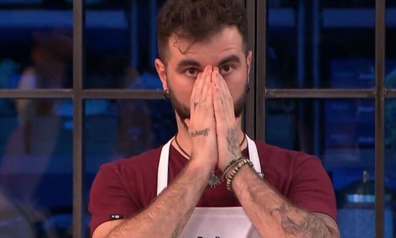 masterchef-2025:-Ο-Βασίλης-είναι-ο-πρώτος-που-πέρασε-στους-3-καλύτερους