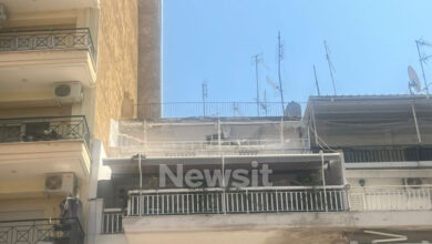 Θεσσαλονίκη:-Εξοργιστικό-βίντεο-με-τον-σπαραγμό-του-μωρού-που-οι-γονείς-του-το-κλείδωσαν-στο-μπαλκόνι-για-να-κοιμηθούν