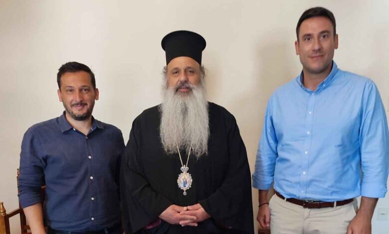 Συνάντηση-Αντιδημάρχου-Τουρισμού-Δήμου-Μετεώρων-με-τον-Μητροπολίτη-Σταγών-&-Μετεώρων