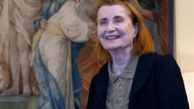 Ελφρίντε-Γέλινεκ:-ΜΜΕ-πέθαναν-για-2η-φορά-τη-νομπελίστρια-Λογοτεχνίας