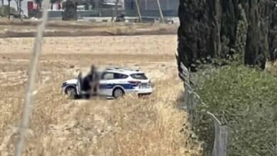 Κύπρος:-Σε-διαθεσιμότητα-οι-δύο-αστυνομικοί-που-έκαναν-σεξ-σε-περιπολικό