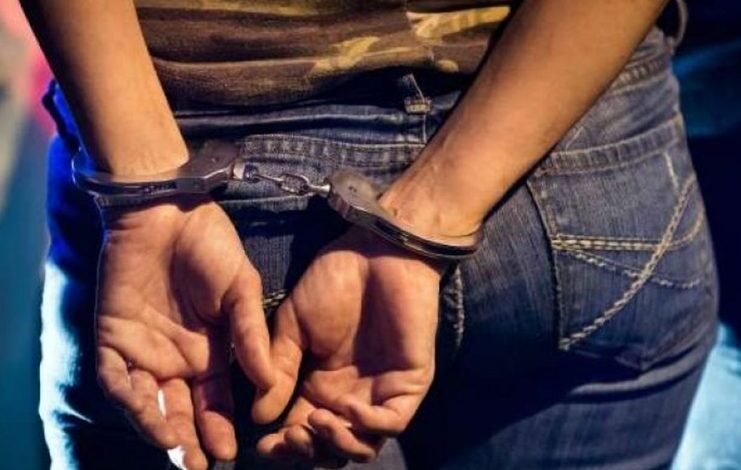 Σύλληψη-φυγόποινης-γυναίκας-στα-Τρίκαλα-–-Καταδίκη-για-κλοπή-με-ποινή-15-μηνών