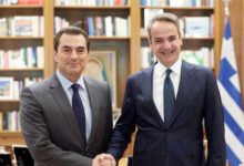 Πρώτη-συνάντηση-Μητσοτάκη-–-Σκρέκα-μετά-την-εκλογή
