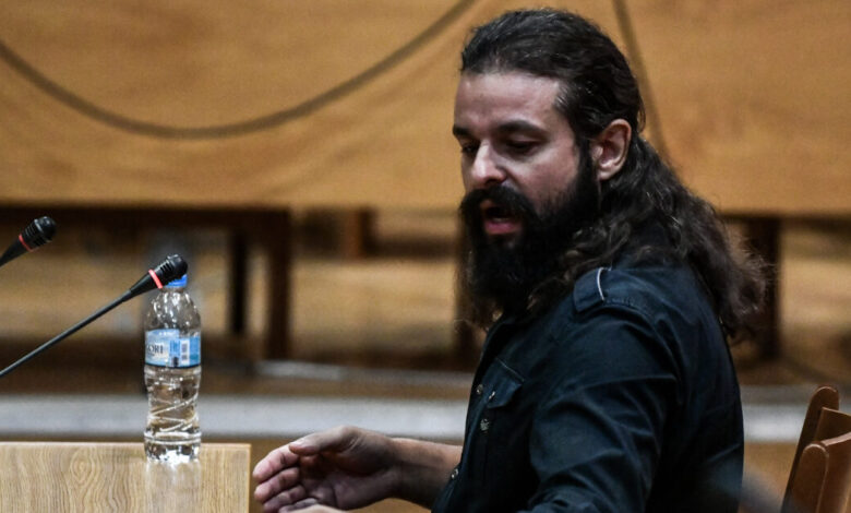 Κωνσταντίνος-Μπαρμπαρούσης:-Ένοχος-αλλά-ατιμώρητος-για-εσχάτη-προδοσία