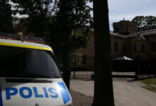 Σουηδία:-Τραμ-εκτροχιάσθηκε-και-έπεσε-σε-πιτσαρία-–-Εφτά-τραυματίες