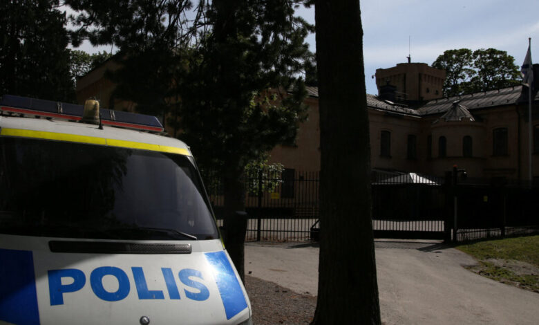 Σουηδία:-Τραμ-εκτροχιάσθηκε-και-έπεσε-σε-πιτσαρία-–-Εφτά-τραυματίες