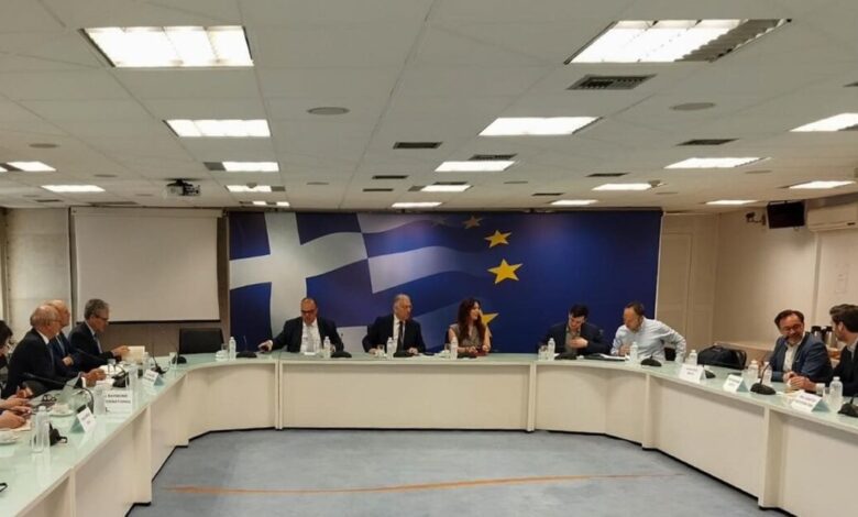 Θεοδωρικάκος:-Ενισχύουμε-και-διευκολύνουμε-τις-παραγωγικές-επενδύσεις-των-γαλλικών-επιχειρήσεων