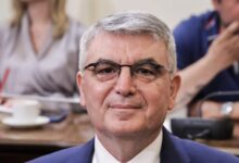 Τσακλόγλου:-Άμεσος-αντίκτυπος-στην-ελληνική-οικονομία-από-τον-πόλεμο-στη-Μέση-Ανατολή