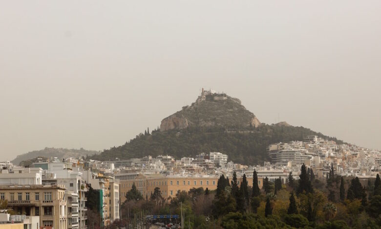 Σε-24ωρη-επιφυλακή-για-φωτιές-από-την-Κυριακή-ο-Δήμος-Αθηναίων