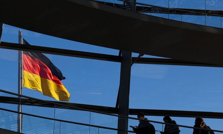 safe: Μπλόκο-των-νομικών-της-bundestag-στο-πολεμικό-ταμείο-της-ΕΕ-των-150-δισ.-ευρώ