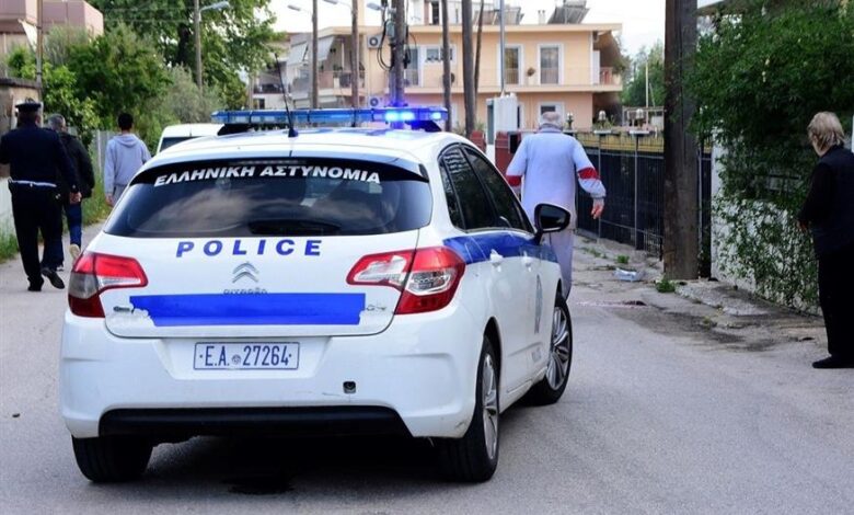 Δυο-18χρονοι-Τρικαλινοί-συνελήφθησαν-στα-Μεσάγγαλα-για-ξυλοδαρμό
