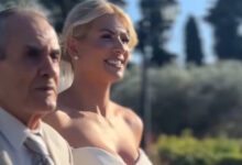 Παντρεύτηκε-η-Ευρυδίκη-Παπαδοπούλου-–-Το-βίντεο-με-το-ρομαντικό-νυφικό-στο-πλευρό-του-πατέρα-της
