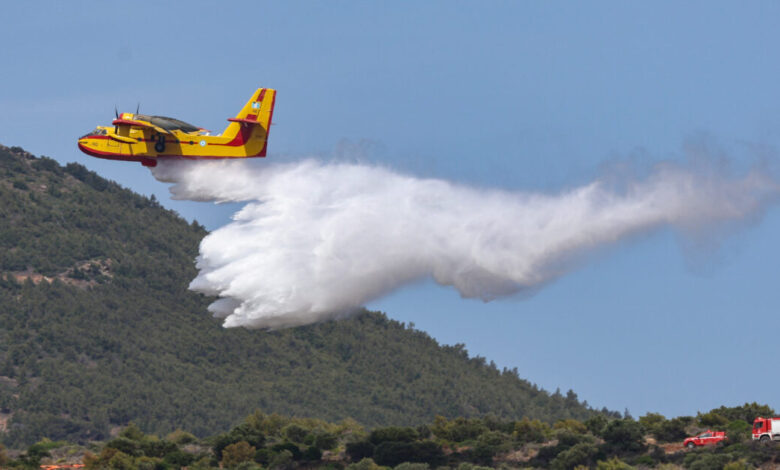 Φωτιά-στα-Κύθηρα:-Σηκώθηκαν-2-αεροσκάφη-και-2-ελικόπτερα