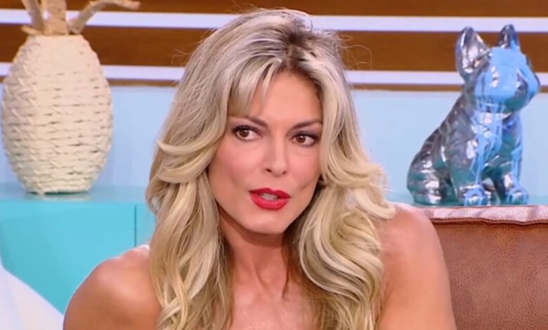 Κατερίνα-Λάσπα-για-το-διαζύγιό-της:-«Θρήνησα-την-“οικογένεια”-πιο-πολύ-και-από-τον-χαμό-του-πατέρα-μου»