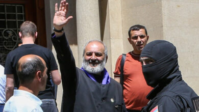 Αρμενία:-Ως-κατασκευασμένες-καταγγέλλονται-οι-κατηγορίες-σε-βάρος-συλληφθέντων-κληρικών-και-πολιτικών