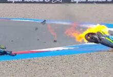 moto-gp:-Τρομακτικό-ατύχημα-με-μηχανή-να-τυλίγεται-στις-φλόγες-–-Γλύτωσε-την-τελευταία-στιγμή-ο-οδηγός