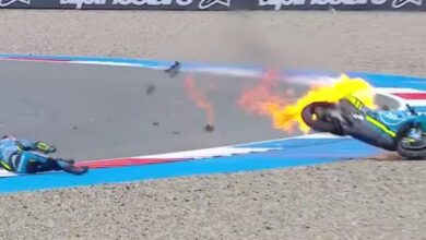 moto-gp:-Τρομακτικό-ατύχημα-με-μηχανή-να-τυλίγεται-στις-φλόγες-–-Γλύτωσε-την-τελευταία-στιγμή-ο-οδηγός