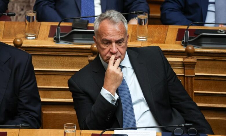Σκάνδαλο-ΟΠΕΚΕΠΕ:-Παραιτήθηκαν-ο-Μάκης-Βορίδης-και-τρεις-υφυπουργοί-–-Η-επιστολή-παραίτησης