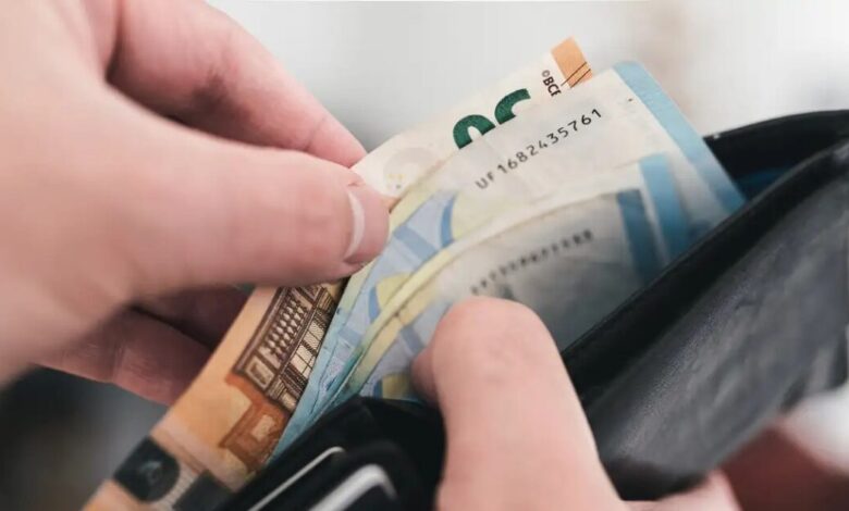 Σφίγγει-ο-κλοιός-για-τους-στρατηγικούς-κακοπληρωτές-με-υψηλές-ανεξόφλητες-οφειλές-–-Την-Δευτέρα-στην-δημοσιότητα-νέος-κατάλογος-μεγαλοφειλετών