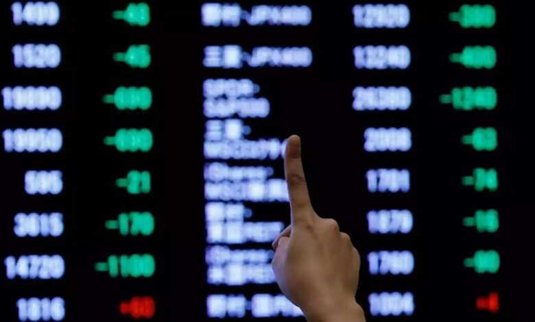 Ελληνικά-ομόλογα:-16,5-δισ.-ευρώ-έφερε-η-επενδυτική-βαθμίδα