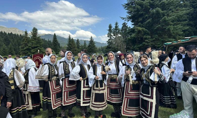 Ζωντάνεψαν-τα-Περτουλιώτικα-Λιβάδια-στο-43ο-Αντάμωμα-Σαρακατσαναίων
