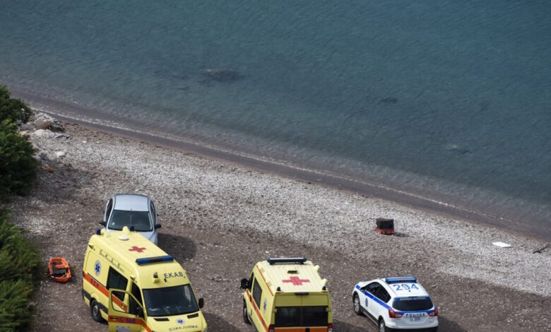Εύβοια:-50χρονος-ανασύρθηκε-νεκρός-από-την-θάλασσα-–-Οι-πρώτες-εικόνες-από-την-προσπάθεια-της-ανάνηψής-του