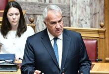 Προανακριτική-για-Βορίδη-και-Αυγενάκη-αλλά-χωρίς-μοντέλο-Τριαντόπουλου-^-στο-πόδι-ο-αγροτικός-κόσμος-^-σφοδρή-ανησυχία-στη-ΝΔ-μήπως-δεν-πιάσει-ούτε-το-25%-^-διαψεύδονται-σενάρια-πρόωρων-εκλογών 