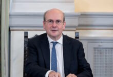 Χατζηδάκης:-Κυβερνητική-πρωτοβουλία-για-επιστροφή-των-επιδοτήσεων-από-τους-επιτήδειους