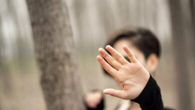 Λαμία:-Ξυλοκόπησε-άγρια-την-35χρονη-σύντροφό-του-μέσα-στον-δρόμο