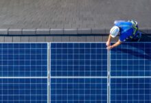 ΥΠΕΝ:-Παρατάσεις-για-τα-προγράμματα-Φωτοβολταϊκά-στο-Χωράφι,-Φωτοβολταϊκά-στη-Στέγη-και-Συστήματα-Αποθήκευσης-στις-Επιχειρήσεις