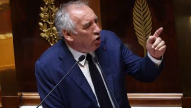 Ο-Γάλλος-πρωθυπουργός-Μπαϊρού-επιβιώνει-από-την-τελευταία-πρόταση-μομφής