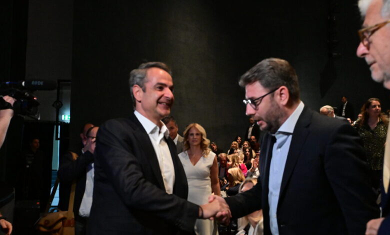 Κόντρα-κυβέρνησης-ΠΑΣΟΚ-για-ΟΠΕΚΕΠΕ:-«Καλύπτετε-κύκλωμα-κομματαρχών»-–-«Διαβάζετε-τα-δημοσιεύματα-όπως-σας-βολεύει»