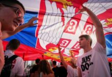 Σερβία:-Μπλόκα-σε-όλα-τα-μεγάλα-αστικά-κέντρα-κατά-της-«αστυνομικής-βίας»